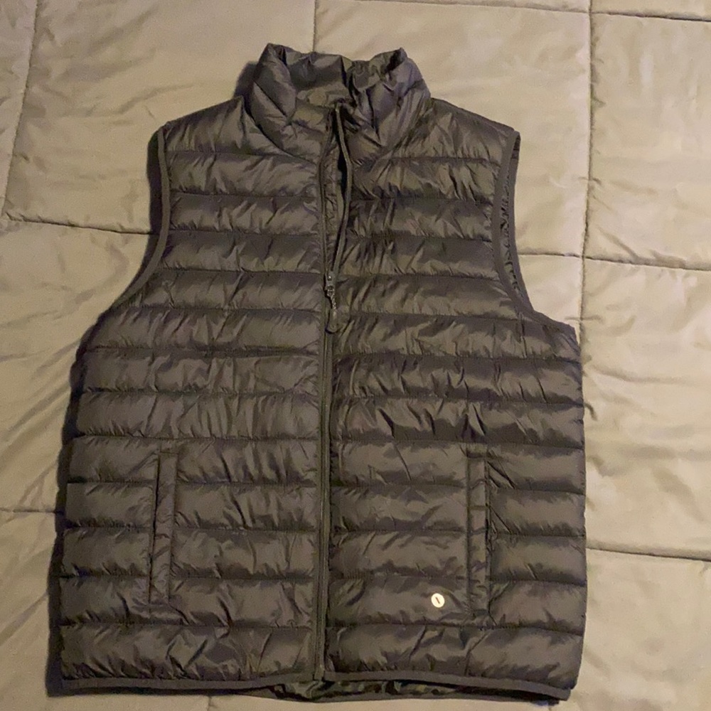 Xersion puffer vest